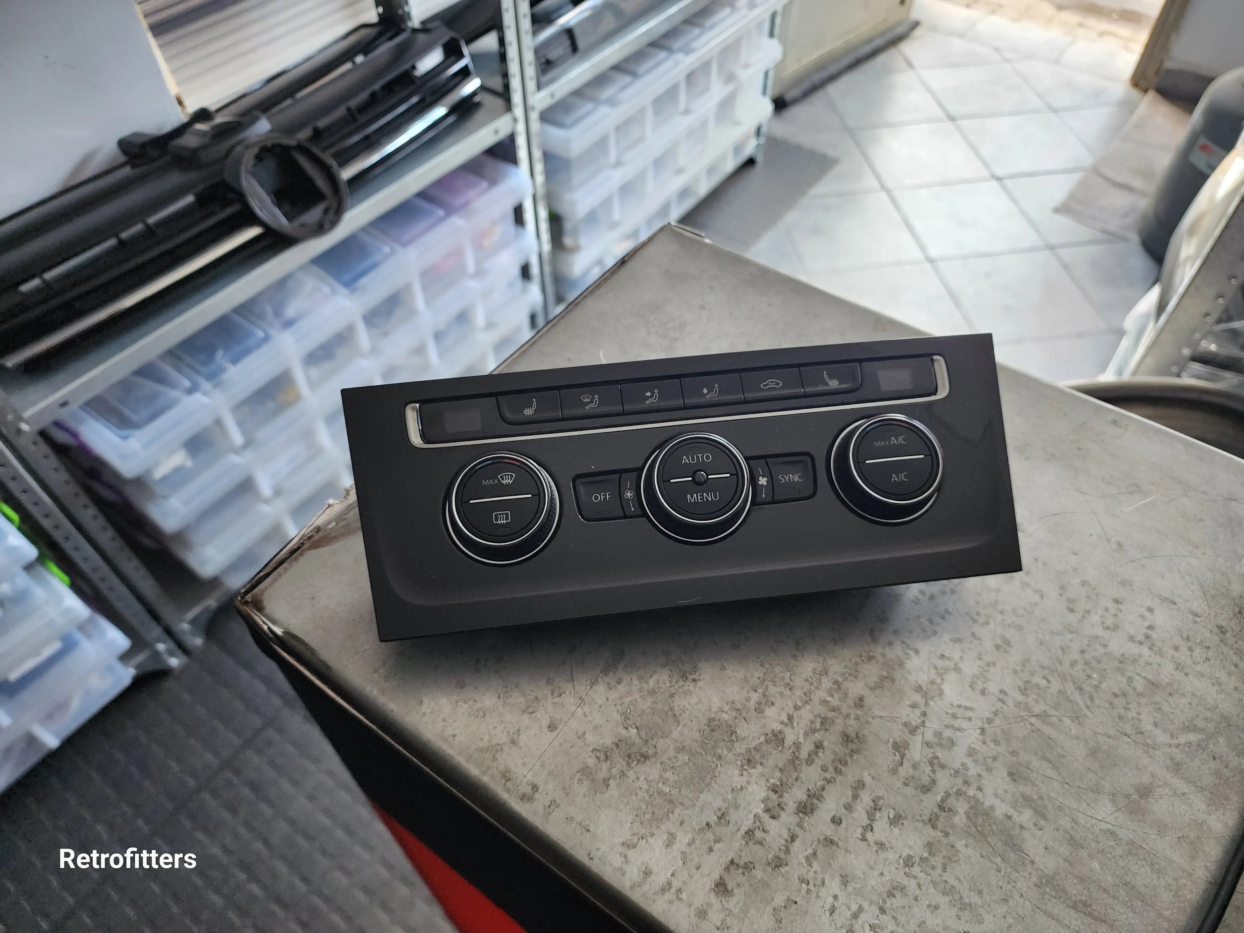 Pre loved (used) Golf mk7 Aircon unit Retrofitters RSA