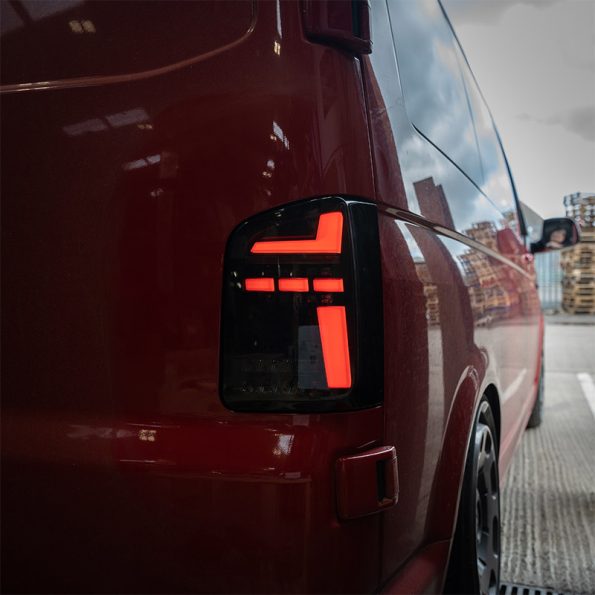 VW Transporter T6 – Rear Lights – Sequential Indicator – LED – RHD – Tailgate – Red