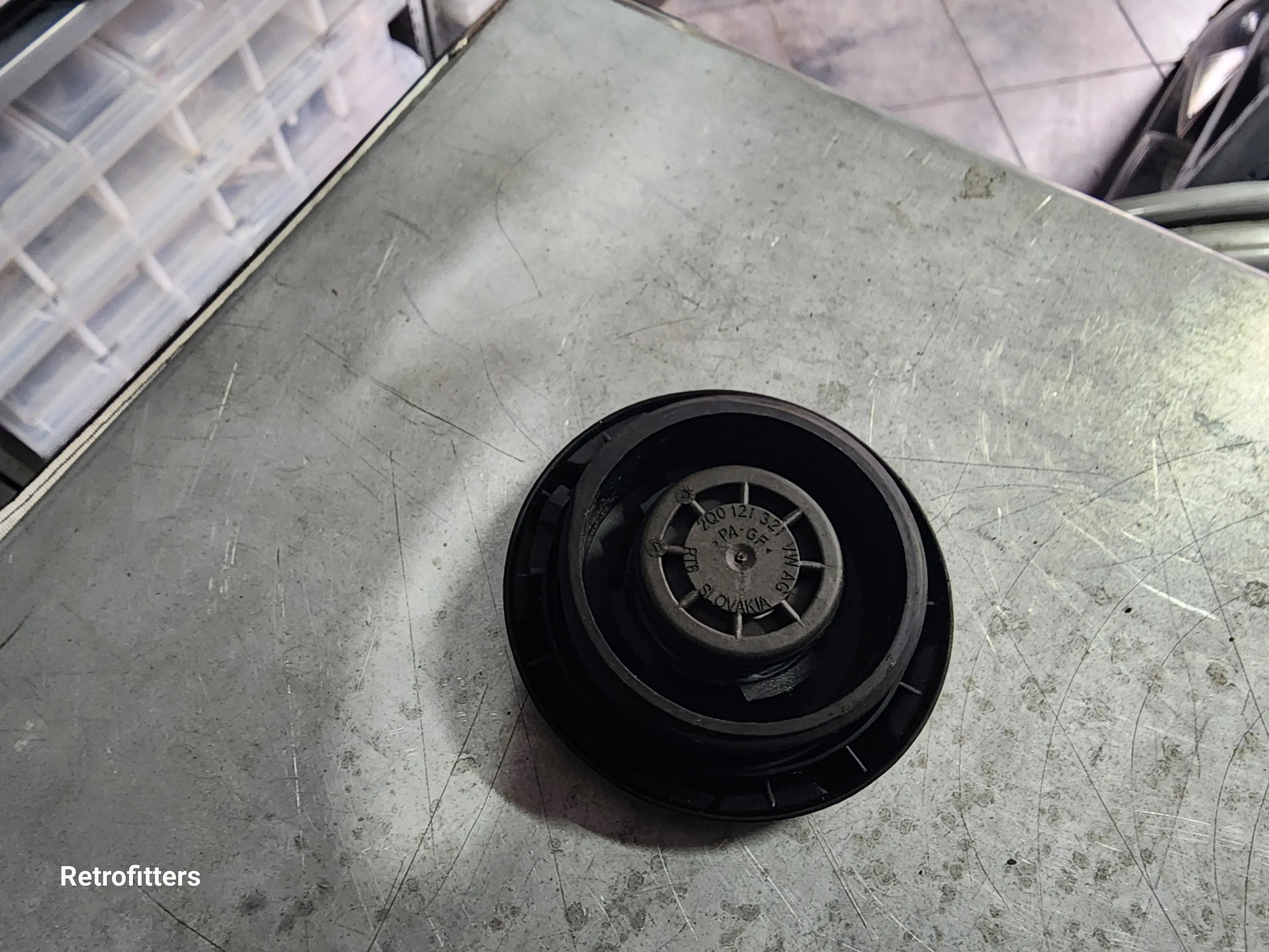 Pre loved (used) Golf mk7 Gti R Coolant Bottle cap Retrofitters RSA