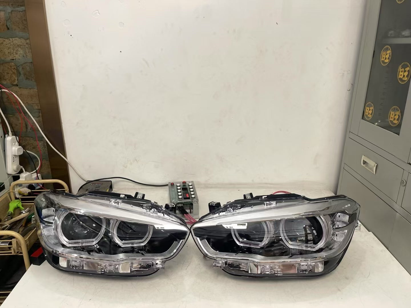 BMW Headlight 2015-2019 BMW F20 Lci
Halogen Headlight Upgrade To F20 Lci LED Headlamp Retrofitters