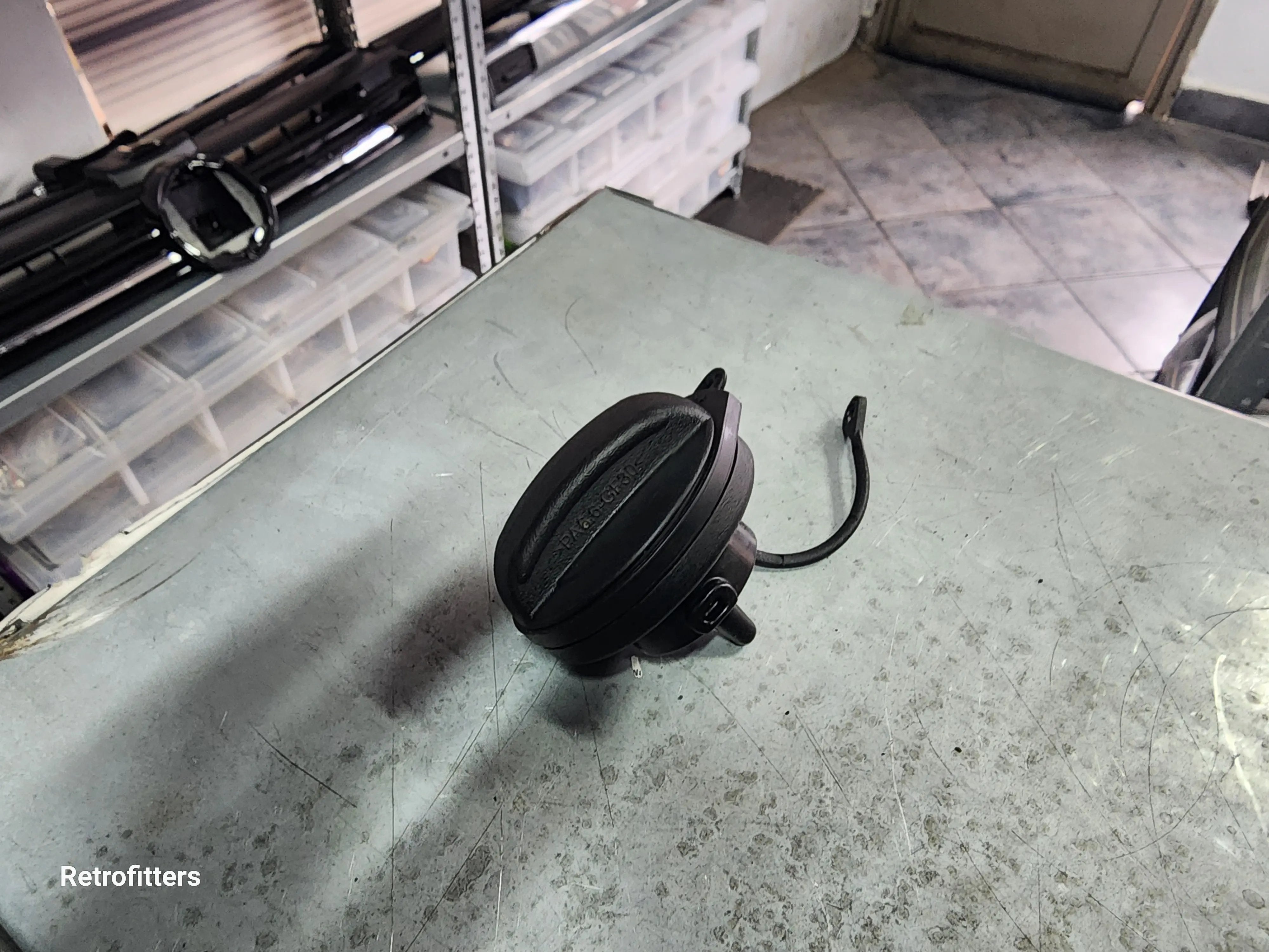 Pre loved (used) Golf mk7 Fuel Filler cap Retrofitters RSA