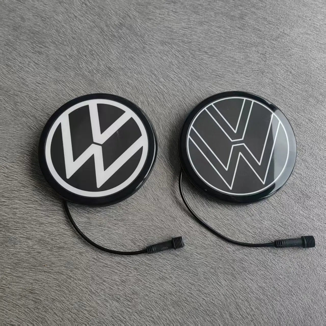Volkswagen Light up Emblem In stock with Supplier 7 to 14 days