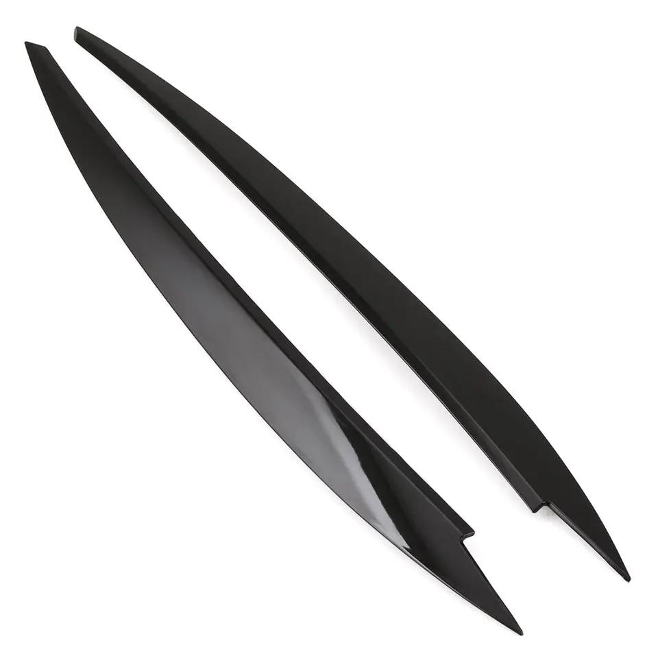 Volkswagen Golf Mk5 / Mk6 / Mk7 headlight eyelid Retrofitters RSA