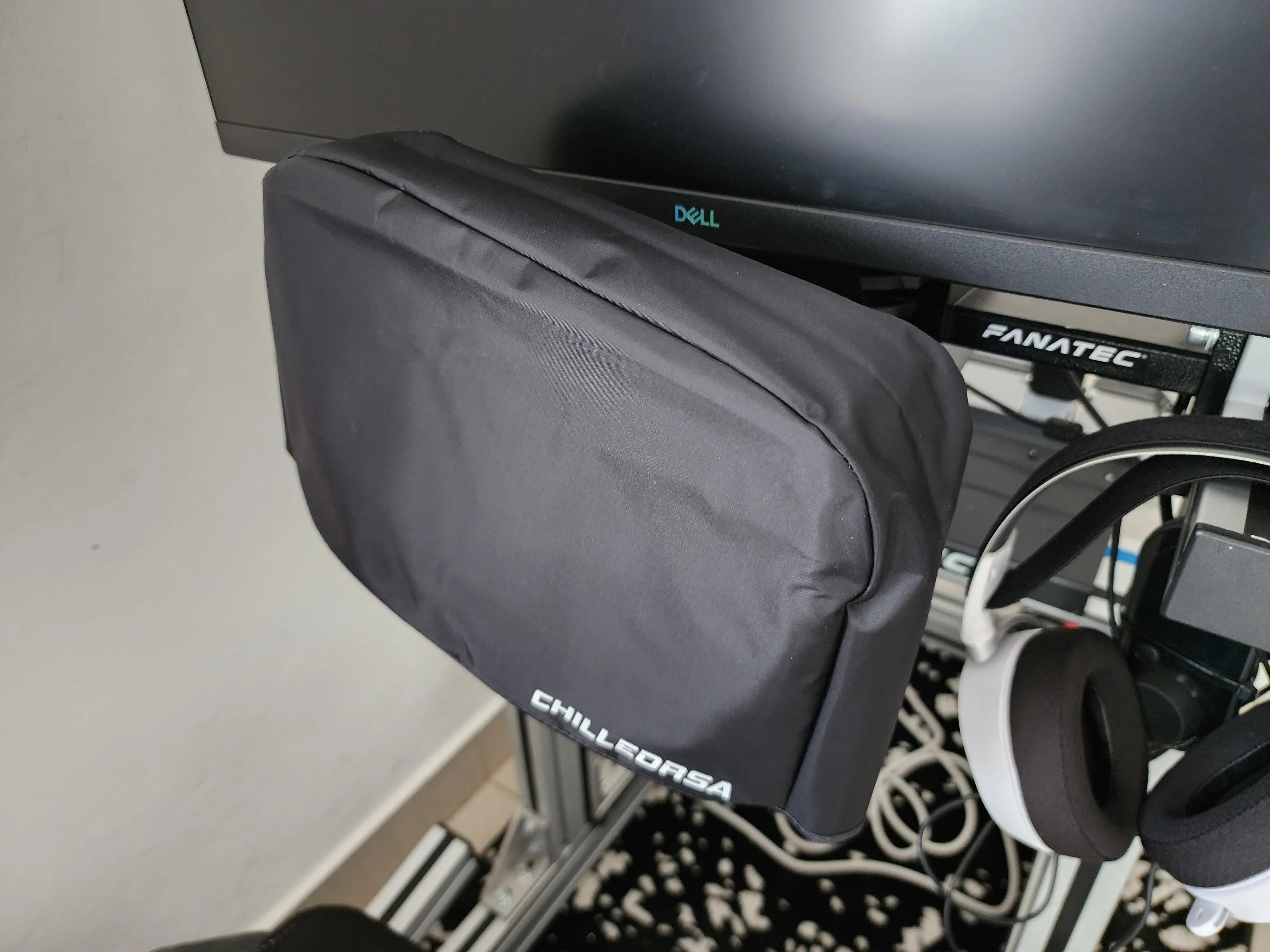 Fanatec Steering wheel covers In stock with Supplier 7 to 14 days