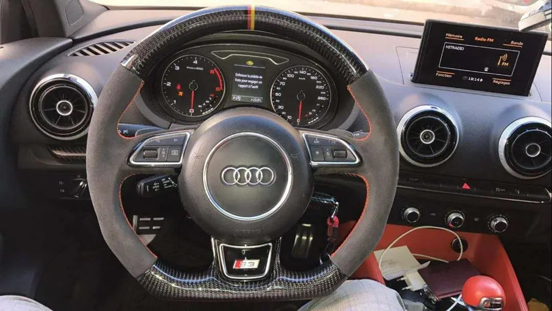 Carbon Fiber Steering Wheel Audi 8v(Airbag cover excl ) Made on order 6 to 8 weeks
