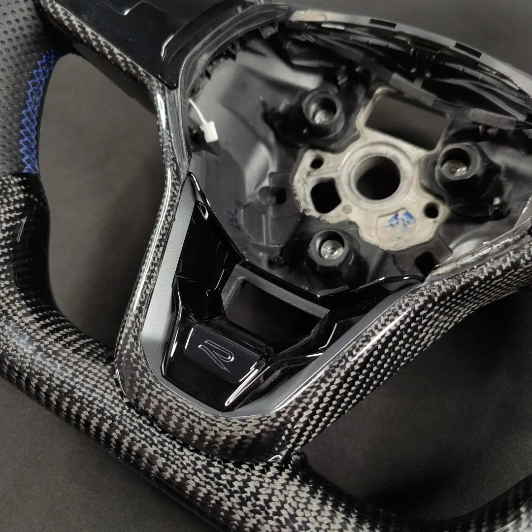Carbon Fiber Steering Wheel Volkswagen mk8 Gti / R / Rline / T-roc / T-cross(Airbag cover excl ) Made on order 6 to 8 weeks