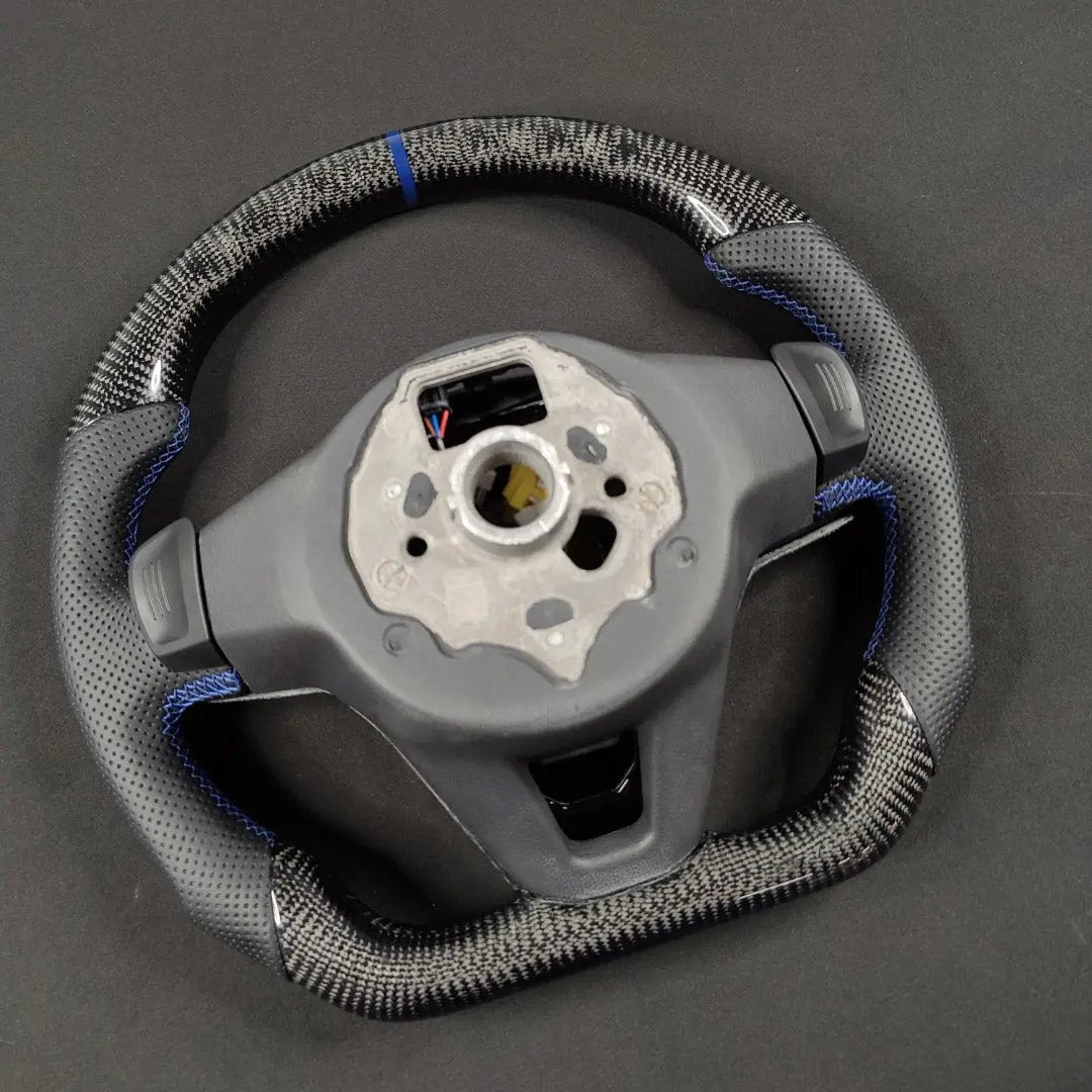 Carbon Fiber Steering Wheel Volkswagen mk8 Gti / R / Rline / T-roc / T-cross(Airbag cover excl ) Made on order 6 to 8 weeks