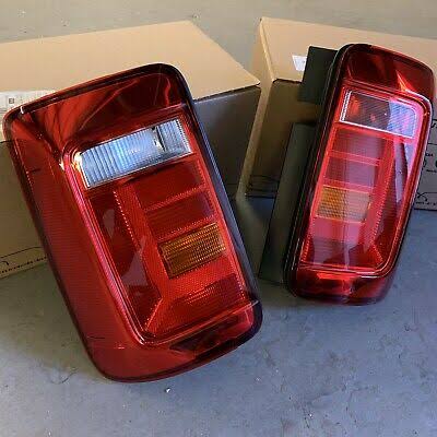 Volkwagen Caddy 2k tail lights