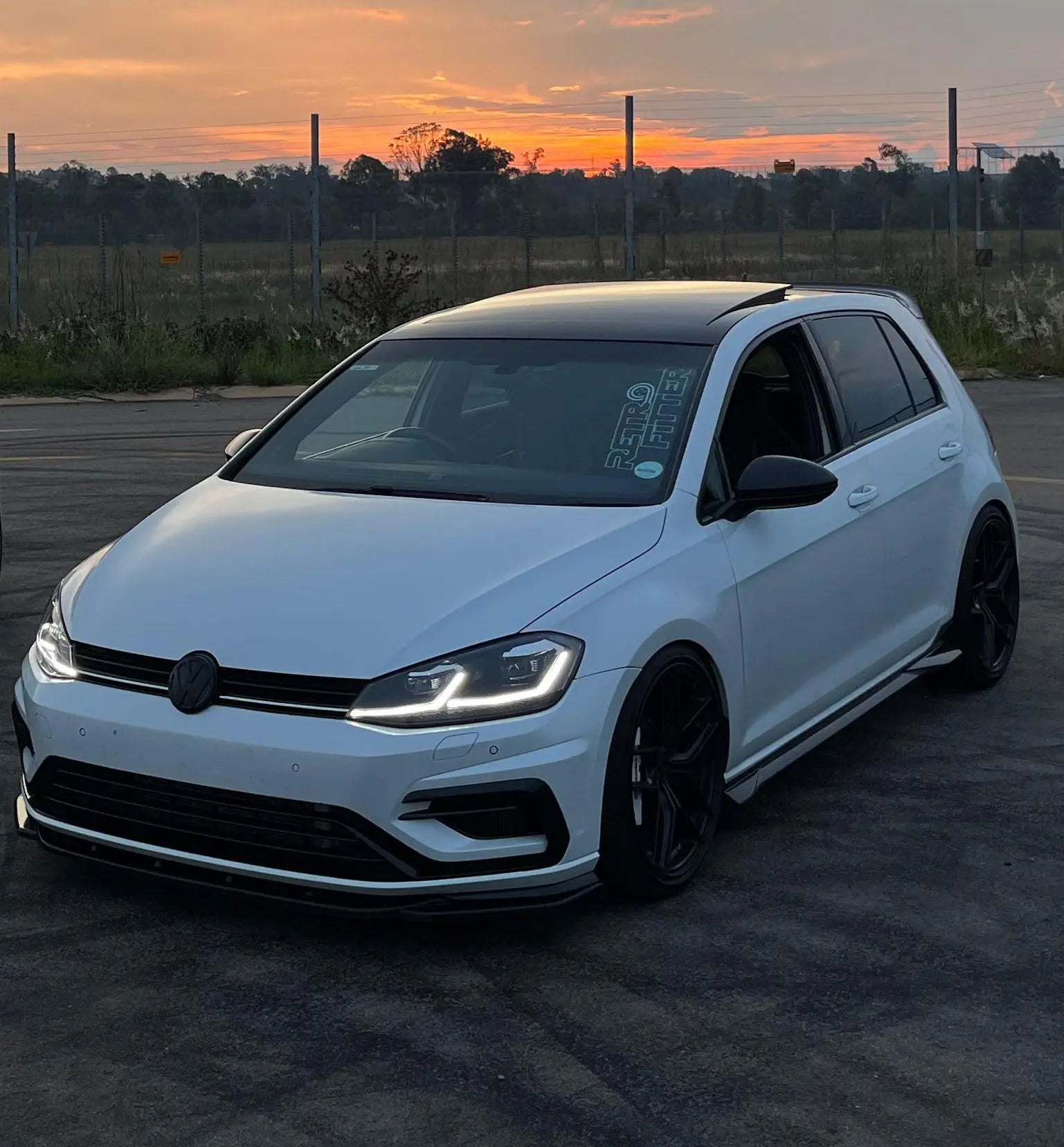 6th car - Volkswagen Golf mk7.5 R 2017 - Retrofitters