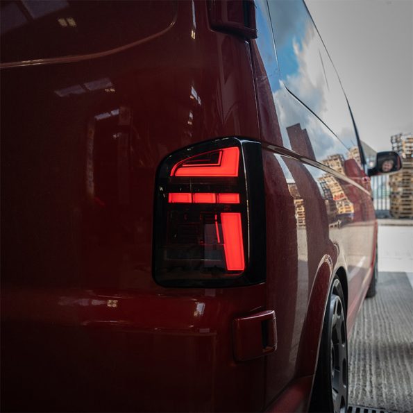 VW Transporter T6 – Rear Lights – Sequential Indicator – LED – RHD – Barn Door – Red Smoke (T6.1 Style)