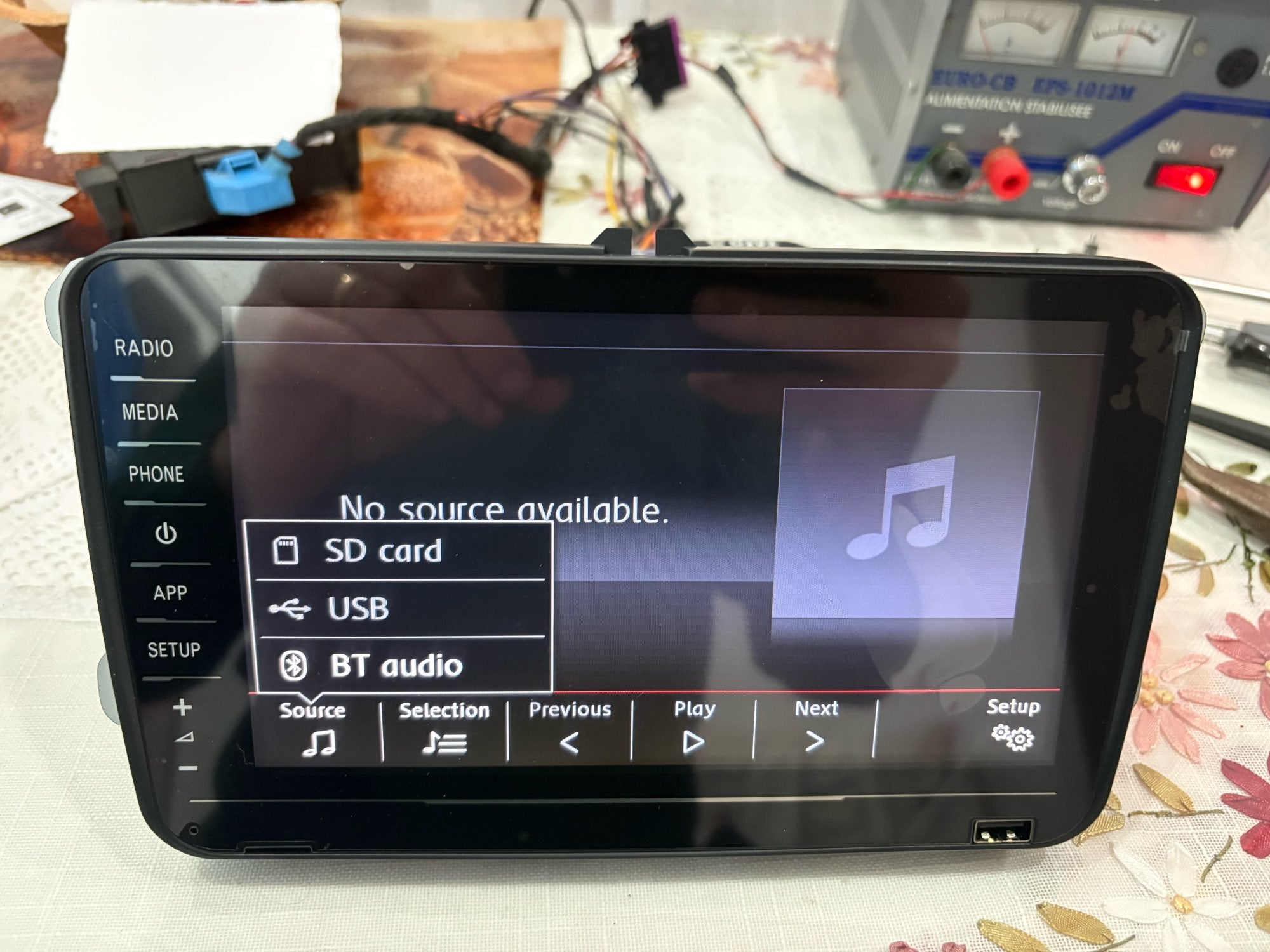 RCD88OPRO Carplay Car Radio MIB Android
Auto Player 8 inch Full Touch Screen for VW Golf 5 6 CC
Passat B5 B6 Jetta 5