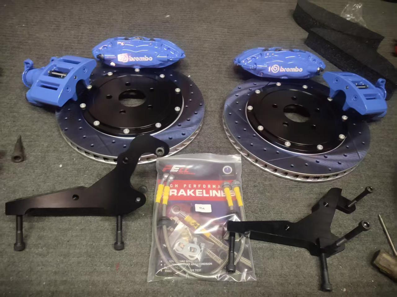 Brembo 8pot remme voor