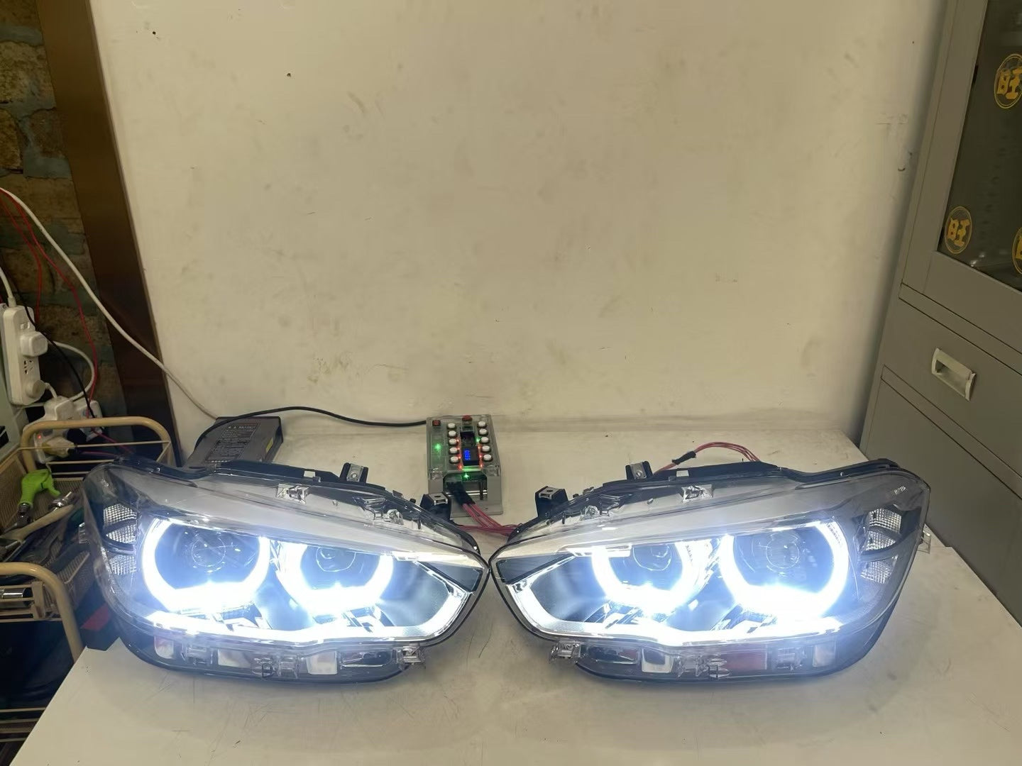 BMW Headlight 2015-2019 BMW F20 Lci
Halogen Headlight Upgrade To F20 Lci LED Headlamp Retrofitters