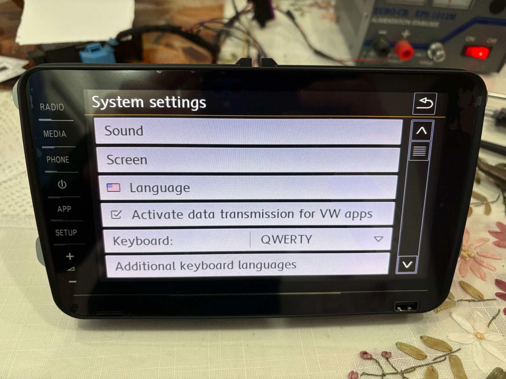 RCD88OPRO Carplay Car Radio MIB Android
Auto Player 8 inch Full Touch Screen for VW Golf 5 6 CC
Passat B5 B6 Jetta 5