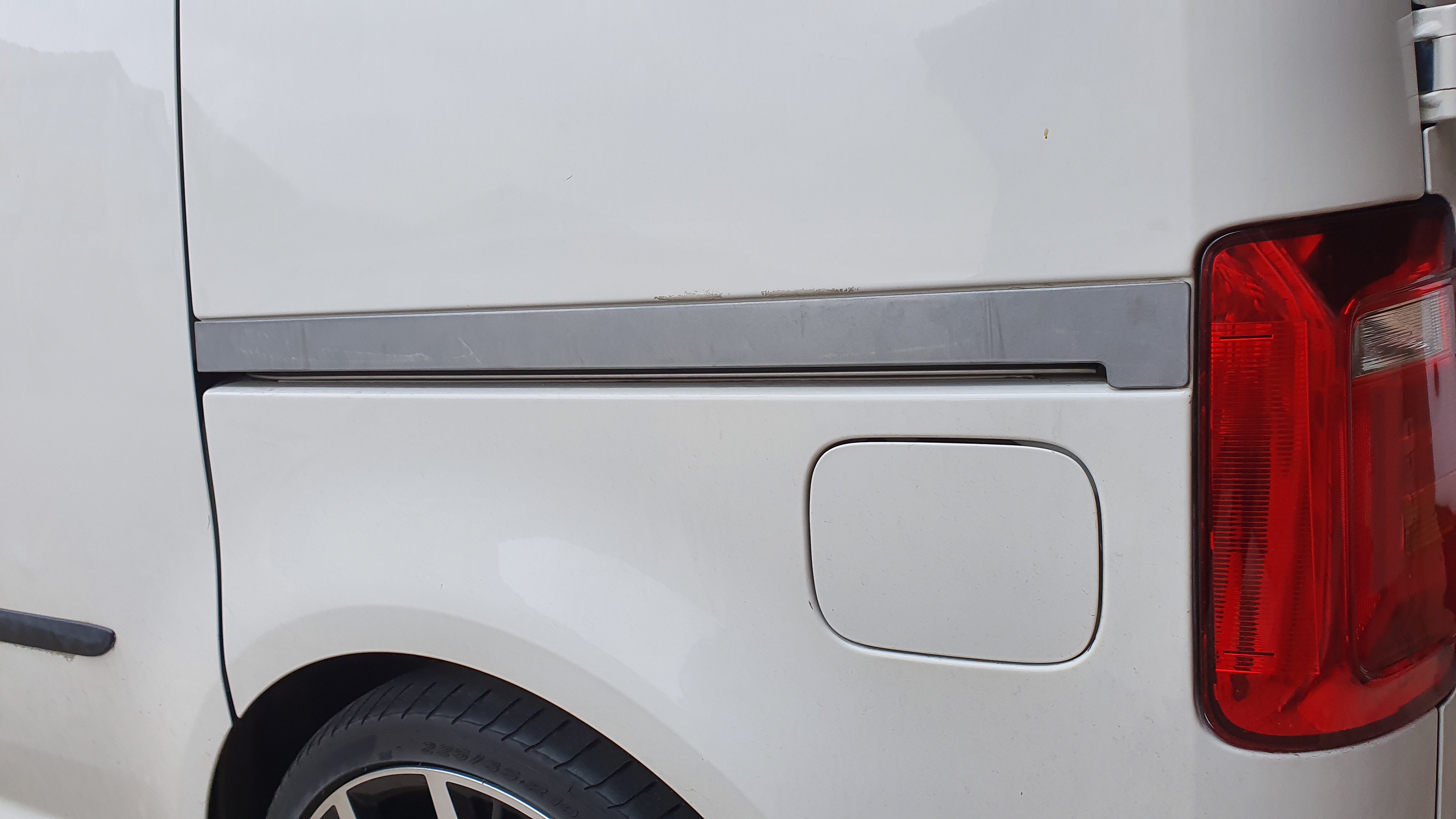 Volkwagen Caddy 2k swb skuifdeur reling