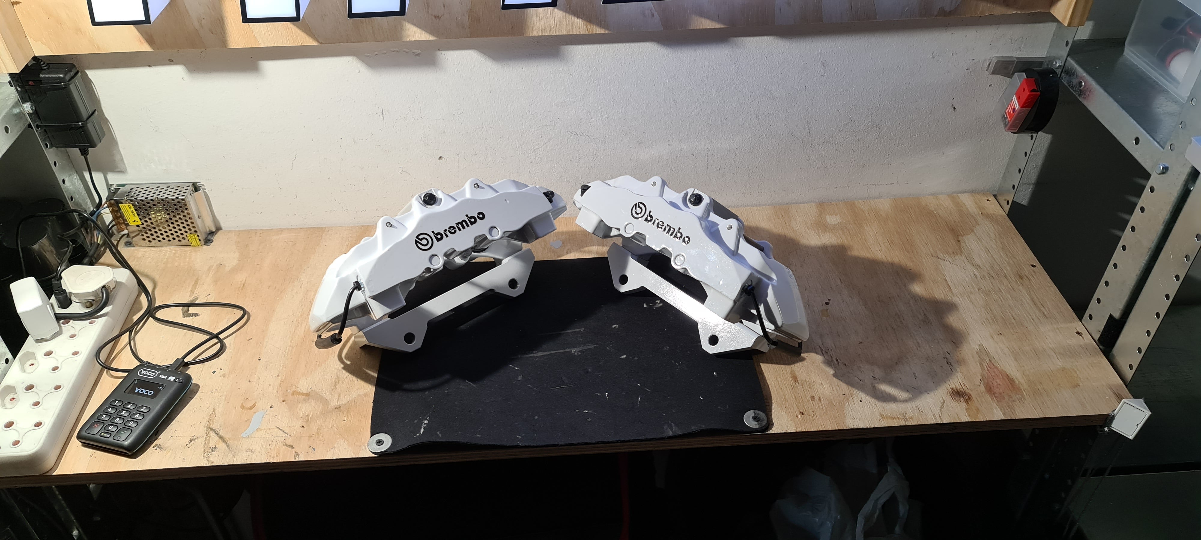 Brembo 8pot remme voor
