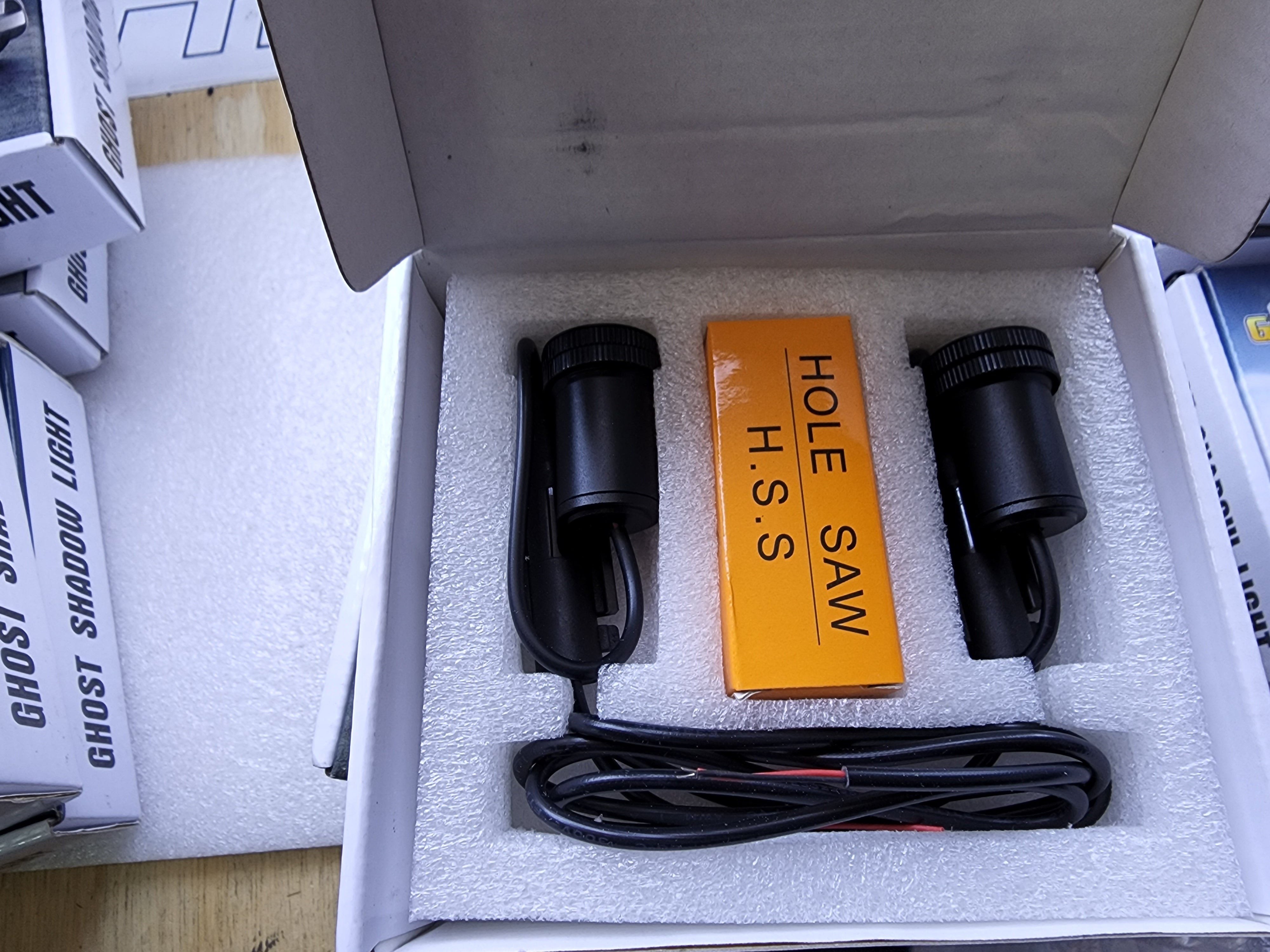 Universal Volkswagen / Audi / Bmw / Fait / Mercedes-Benz / Porsche / Toyota / Mazda  Shadow lights