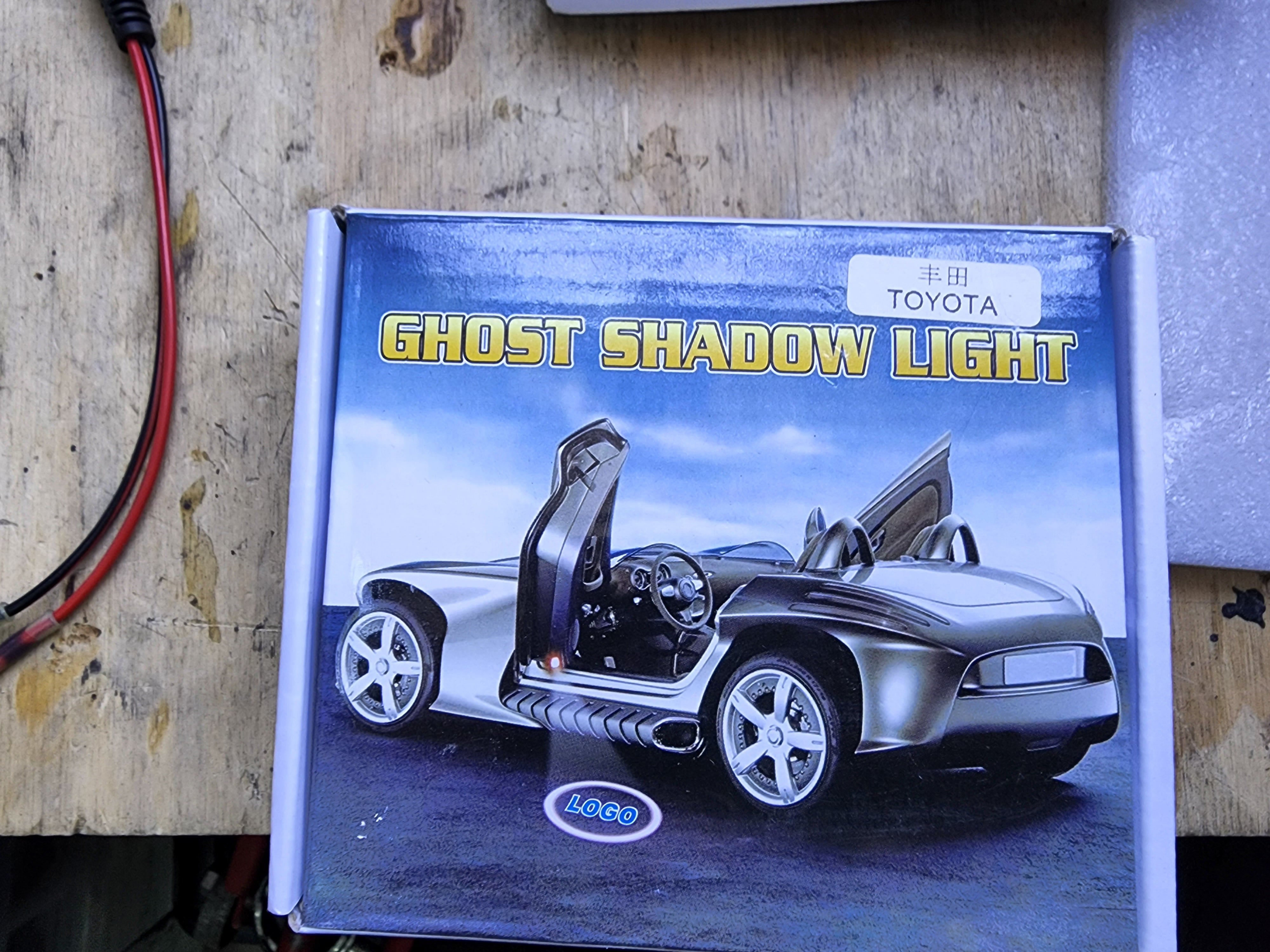 Universal Volkswagen / Audi / Bmw / Fait / Mercedes-Benz / Porsche / Toyota / Mazda  Shadow lights