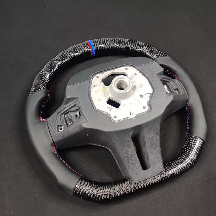 Carbon Fiber Steering Wheel Bmw G20 (Airbag cover excl )