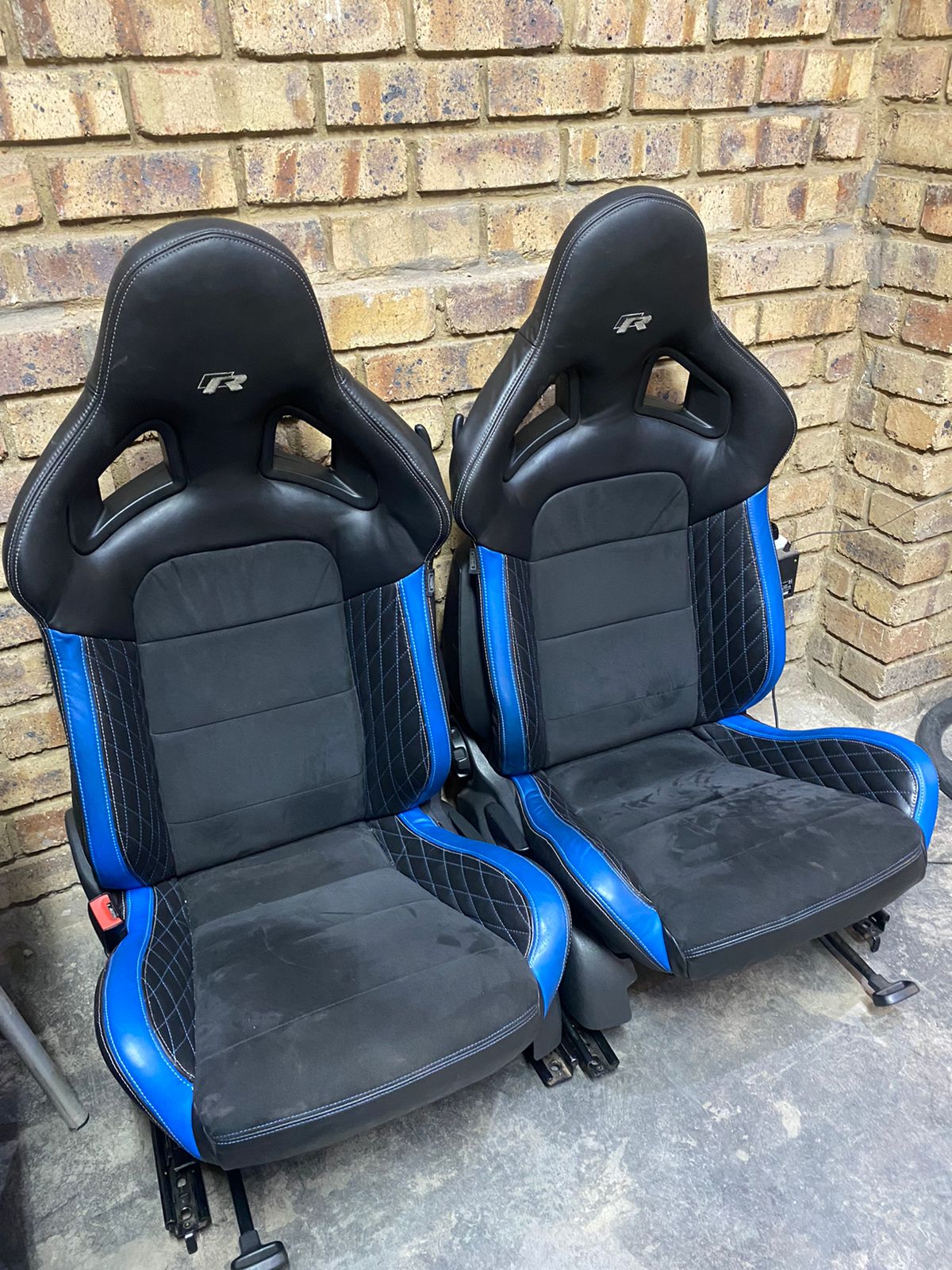 Recaro Oem Seats wingback (Verkoop as 'n paar van twee voorsitplekke)